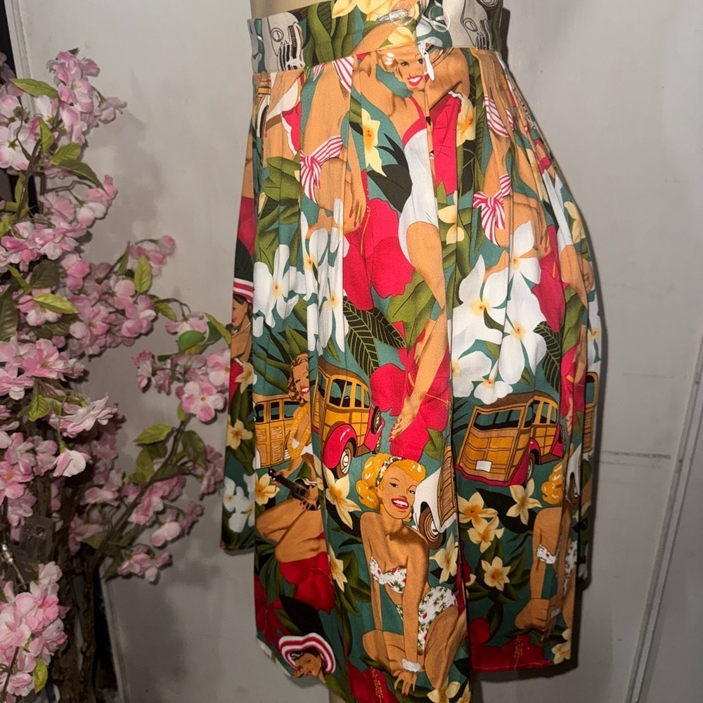 Retro Pinup Girl Floral Circle Skirt by Grace Karin Size small - Picture 9 of 14